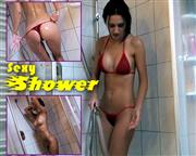 seXXygirl – Sexy Shower!